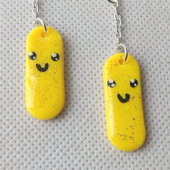 Handmade Dangle Happy Face Earrings - Picture 9 of 11